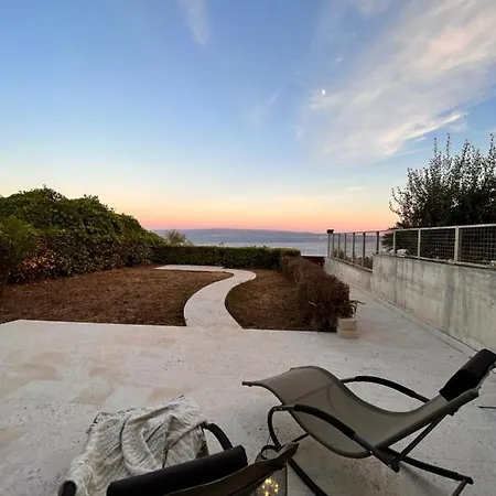 Apartment Neda - Spacious With Sea View Garden *